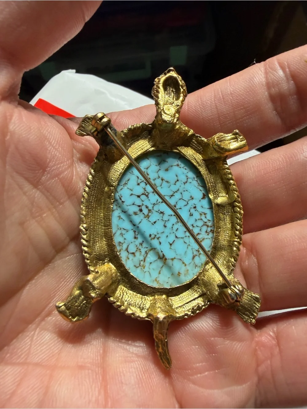 VINTAGE TURQUOISE COLORED TURTLE BROOCH, INTRICATE SETTING DETAIL